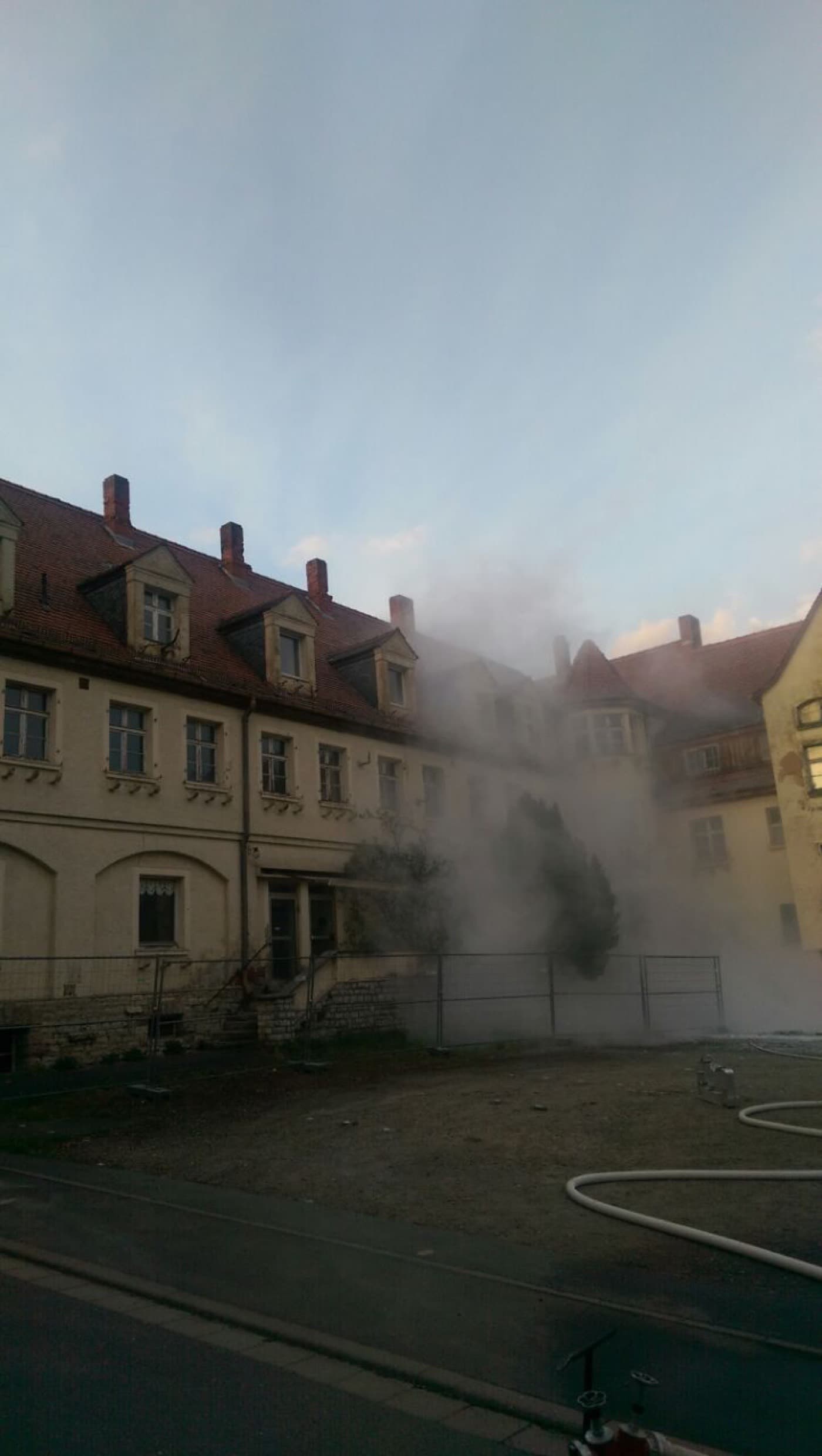 Brandbekämpfung mit der Jugendfeuerwehr